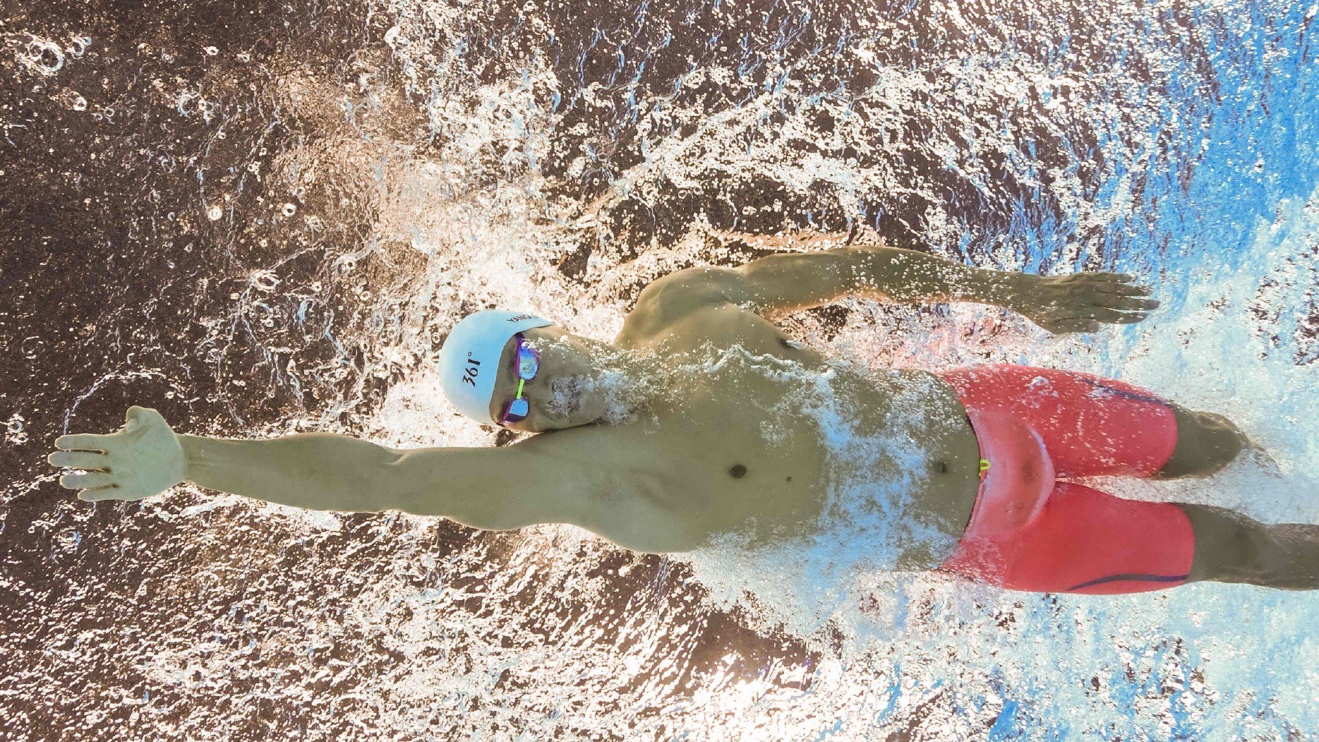 苏炳添 百米不是爆发而是积累,苏炳添百米起跑