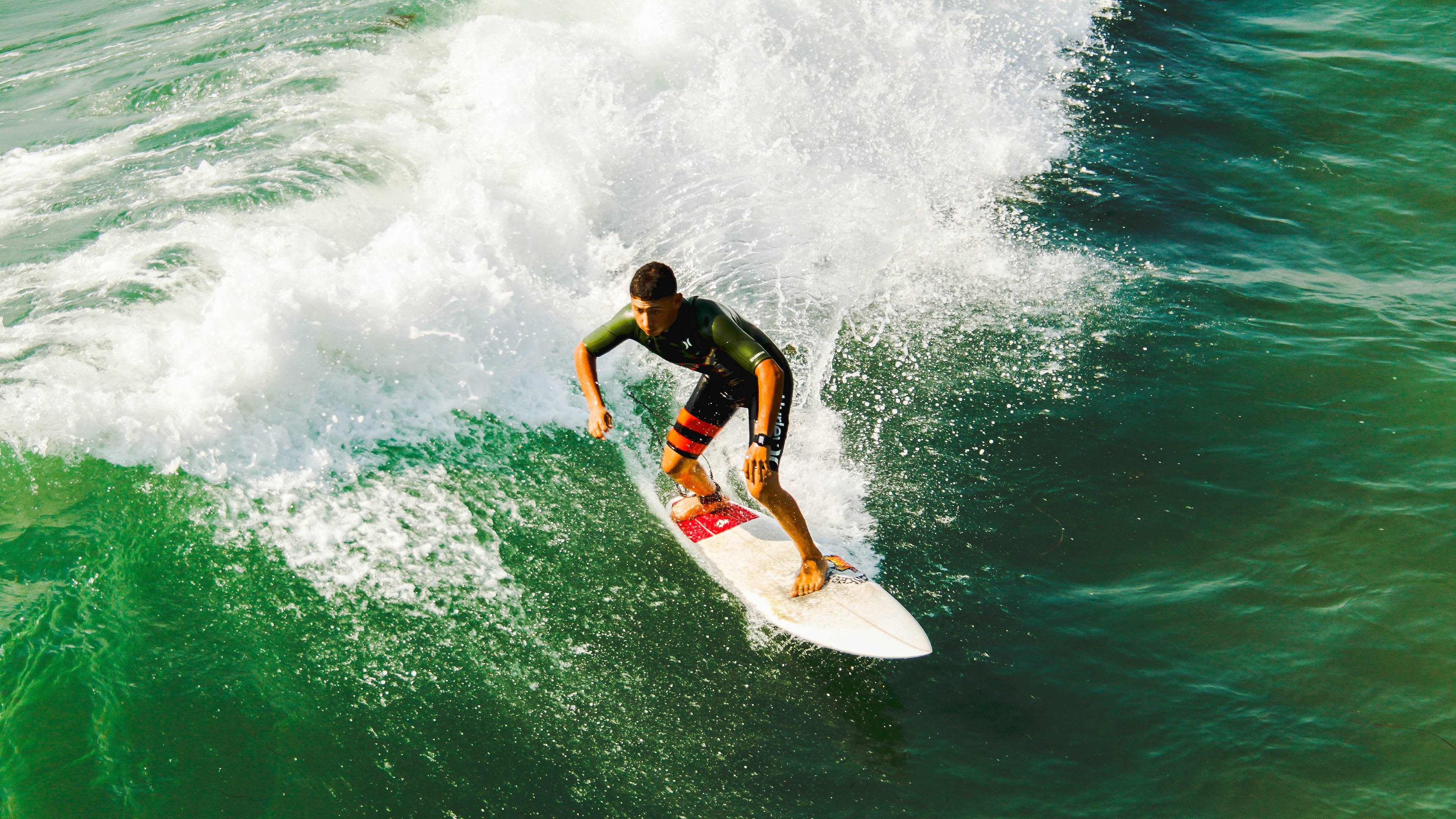 安德森的市场影响力正在吸引更多国际球探合作，球星安德森